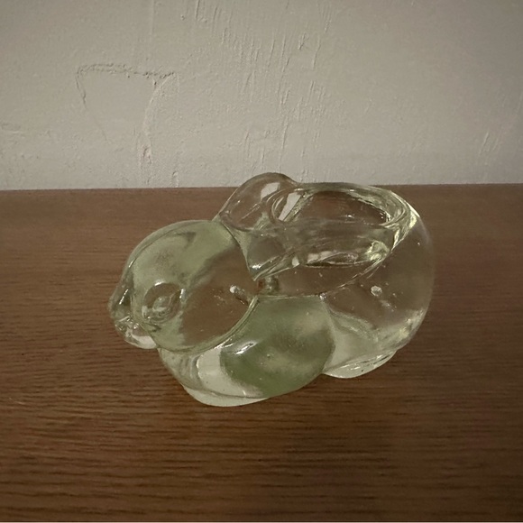 Vintage Glass Bunny Tea-light Holder. - Picture 3 of 5